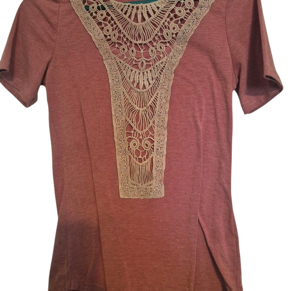 DRESSFO Tops - Women's Lace Accent Top - Rust Cottage Core